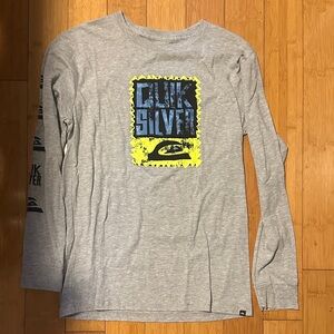 Quiksilver Gray Long Sleeve Tee with Blue and Yellow Graphic